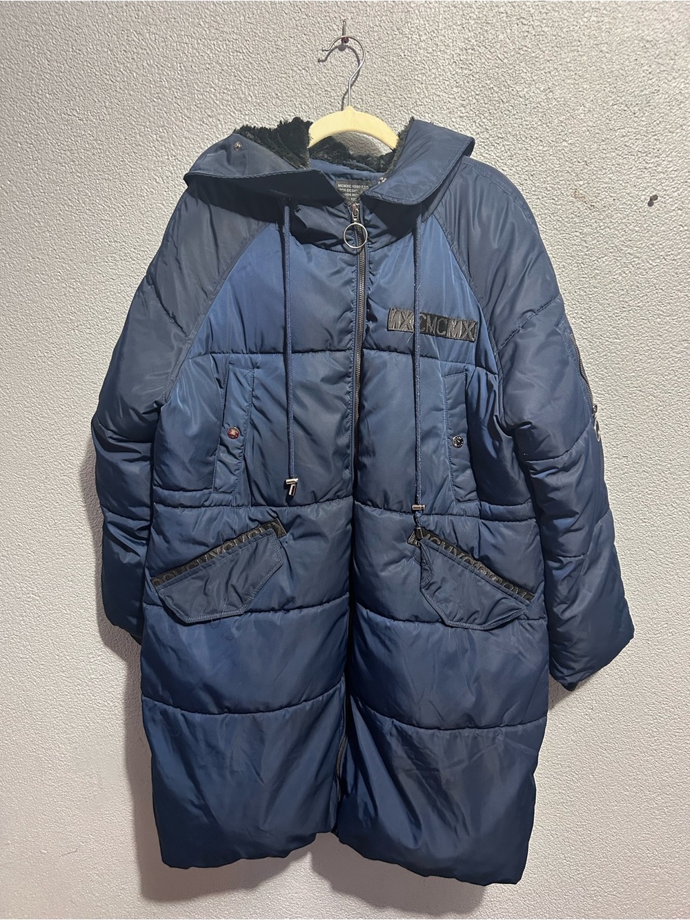 Steve Madden navy blue puffer coat size large